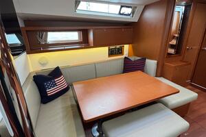 45ft Beneteau Yacht For Sale