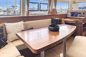 2020-lagoon-42-sail-9966407-20251002095033272-2.jpg