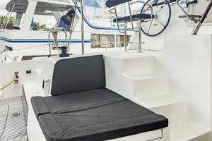 2020-lagoon-42-sail-9966407-20251002095029487-2.jpg