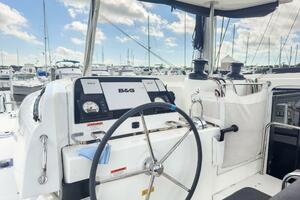 2020-lagoon-42-sail-9966407-20251002101006271-2.jpg