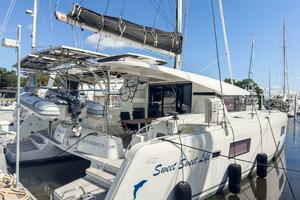 2020-lagoon-42-sail-9966407-20251002095017701-1.jpg