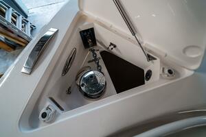 TIGHTEN UP Worth Avenue Yachts