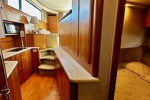 2001 Silverton 42 Convertible thumbnail 28