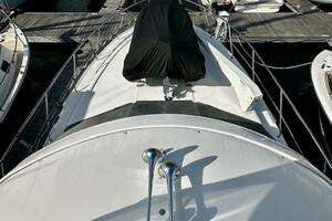 2001 Silverton 42 Convertible thumbnail 21