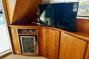 2001 Silverton 42 Convertible thumbnail 23