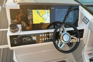 35ft Sea Ray Yacht For Sale
