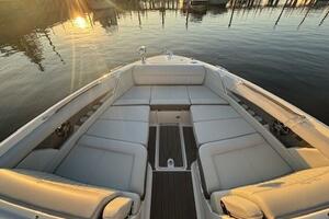 35ft Sea Ray Yacht For Sale