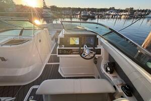 35ft Sea Ray Yacht For Sale