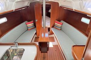 Kismet 32ft Beneteau Yacht For Sale