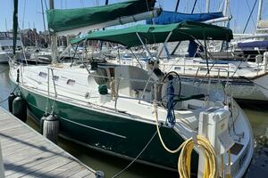 Kismet 32ft Beneteau Yacht For Sale