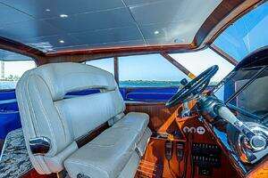 2022 Maverick 50 Sport Yacht thumbnail 10