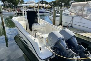 25ft Hydra Sports Yacht For Sale
