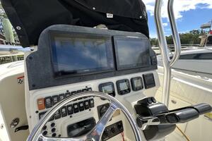 25ft Hydra Sports Yacht For Sale