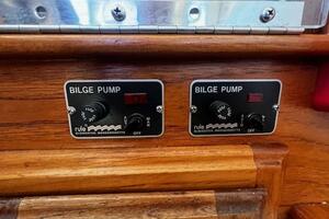 Dulcinea 30ft Willard Yacht For Sale