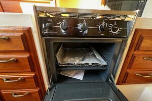 Dulcinea 30ft Willard Yacht For Sale