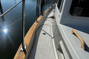 Dulcinea 30ft Willard Yacht For Sale