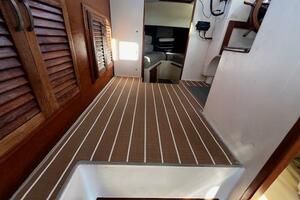 Dulcinea 30ft Willard Yacht For Sale