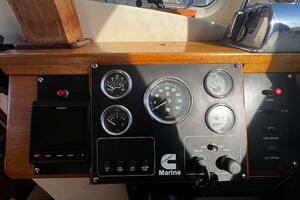 Dulcinea 30ft Willard Yacht For Sale