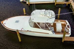 35ft Buddy Davis Yacht For Sale