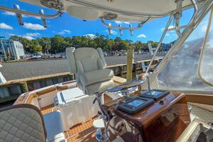 35ft Buddy Davis Yacht For Sale