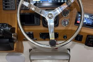 Yacht for sale LYNDAH LOU
