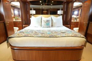 Sea 2 Sea 78ft Hargrave Yacht For Sale