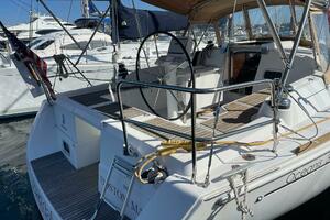 37ft Beneteau Yacht For Sale