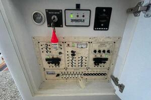 PICTURE THIS 36ft Cruisers Yachts Yacht For Sale
