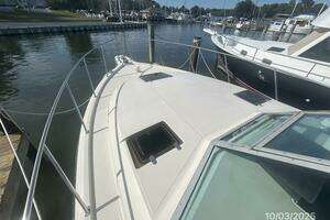 1985 Pursuit 3100 Open thumbnail 7