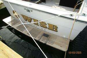 1985 Pursuit 3100 Open thumbnail 19