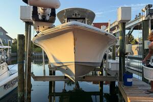 25ft Sea Hunt Yacht For Sale