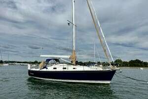 34-ft-Tartan-2021-345-BLUE AWEIGH-Stonington Connecticut United States yacht for sale