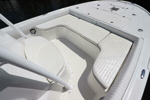 24ft Canyon Bay Yacht For Sale