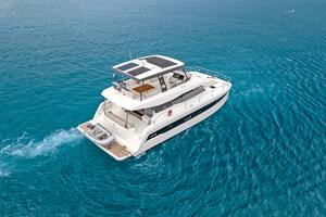 MONA LISA Worth Avenue Yachts