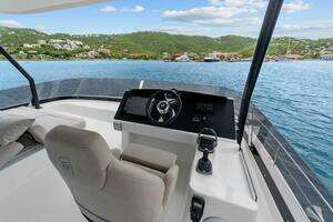 2024 Fountaine Pajot thumbnail 23