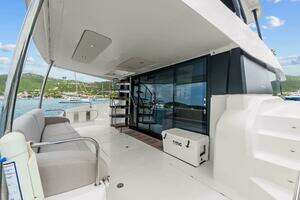 2024 Fountaine Pajot thumbnail 6