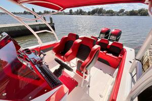 CAT 5 36ft Avanti Yacht For Sale
