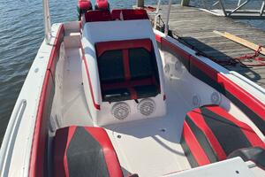CAT 5 36ft Avanti Yacht For Sale