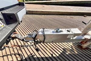 CAT 5 36ft Avanti Yacht For Sale