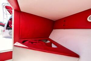 CAT 5 36ft Avanti Yacht For Sale
