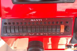 CAT 5 36ft Avanti Yacht For Sale