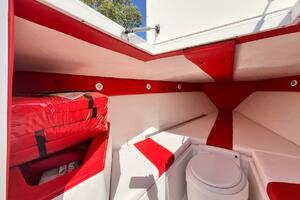CAT 5 36ft Avanti Yacht For Sale