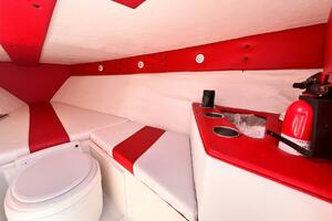 CAT 5 36ft Avanti Yacht For Sale