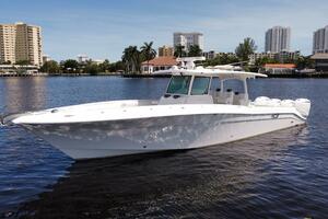 REEL COWBOY 42ft HCB Yacht For Sale