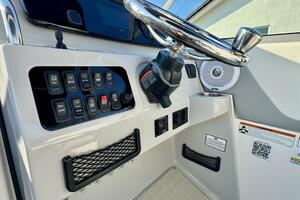 26ft Regal Yacht For Sale