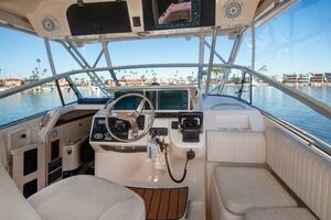 POLE POSITION 33ft Grady White Yacht For Sale