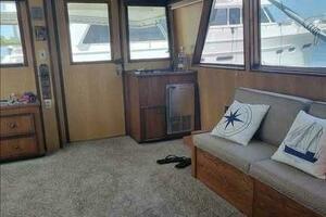 Sea Girl 53ft Hatteras Yacht For Sale