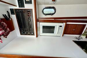 MAESTRO 38ft Lyman Morse Yacht For Sale