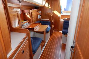 Irie 36ft Catalina Yacht For Sale