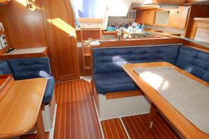 Irie 36ft Catalina Yacht For Sale